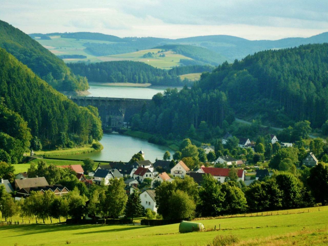 Komfort-Fewo Ettelsberg-Panorama Willingen (Upland) Quarto foto