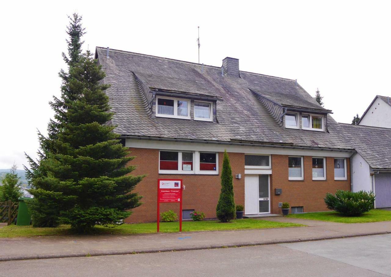Komfort-Fewo Ettelsberg-Panorama Willingen (Upland) Quarto foto